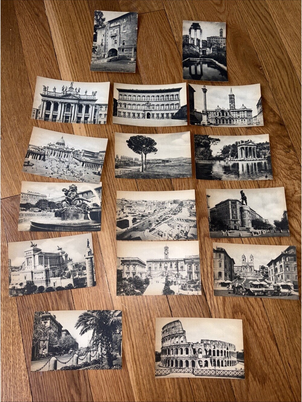 VINTAGE Postcard Of Rome , B&W , Set Of 16 Card Original...